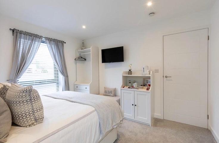 Sea Esta Guesthouse มาดีฟอร์ด ภายนอก รูปภาพ